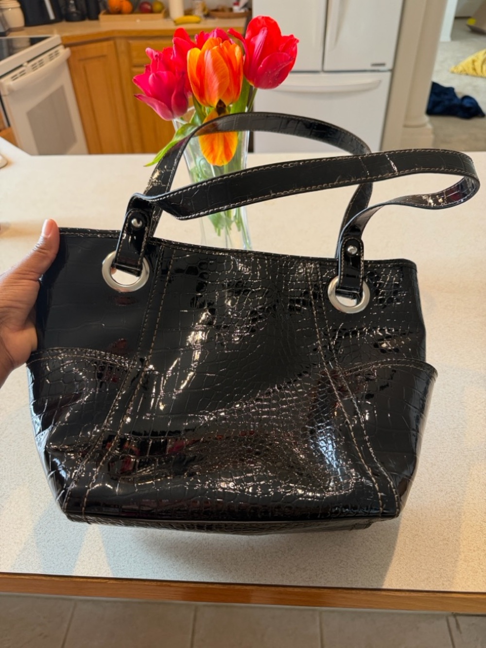 Relic Black Croc-Embossed Patent Shoulder Tote - Picture 4 of 6
